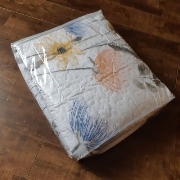 New Blue & Yellow Floral 3-Piece 100% Polyester Quilt Set • Reversible • KING - Picture 8 of 8